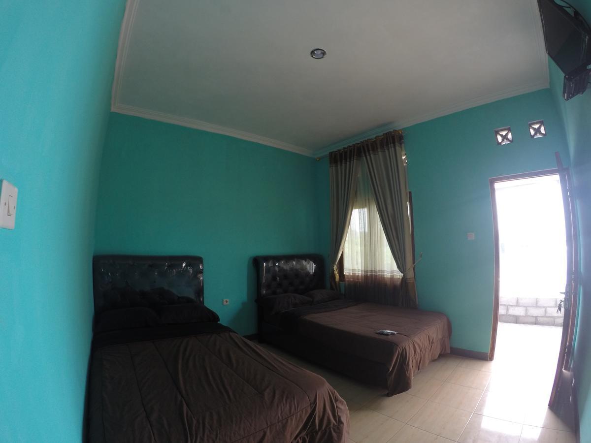 Omah Sundak Homestay Tepus Extérieur photo